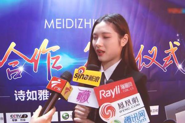 ��������������˼�� ����־�ߵĶ���СŮ��