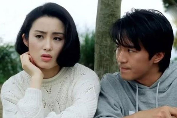 张敏和周星驰有谈过恋爱吗 绯闻很多更多的还是欣赏吧