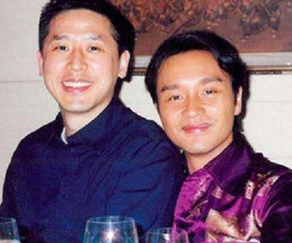 �Ź��ٺ�����������ô��һ��� û�г�Цֻ��ף��