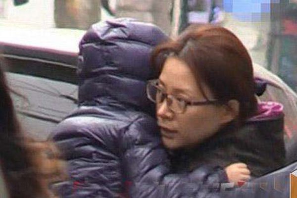 �ܴ��׵ĸ������ϼ�� �Ͷ��������˹�ϵ̫������