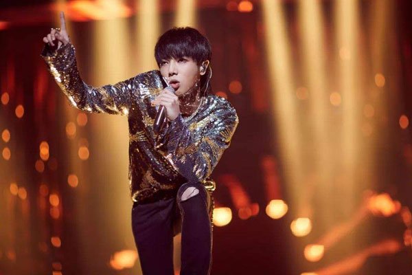 �������Ů����ͼƬ ���ţ����˻��ڻ��ļ�����