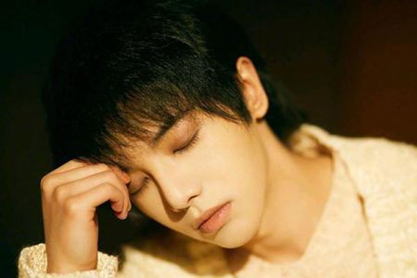 �������Ů����ͼƬ ���ţ����˻��ڻ��ļ�����