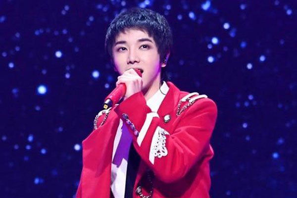 �������Ů����ͼƬ ���ţ����˻��ڻ��ļ�����