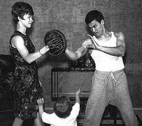 ��С�������ϼ�� �����մ�Ҳ�Ǹ�������Ů��