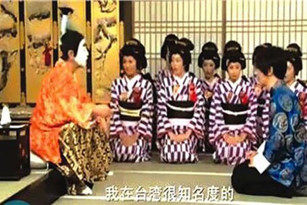 刘谦在日本发生了什么事 跪拜门风波一度毁了他事业