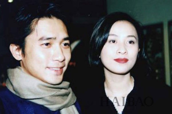 刘嘉玲和梁朝伟不生宝宝的原因 男方抑郁症不想要孩子