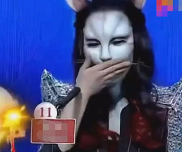 非诚勿扰的猫女和谁牵手了 真实容貌令人惊艳