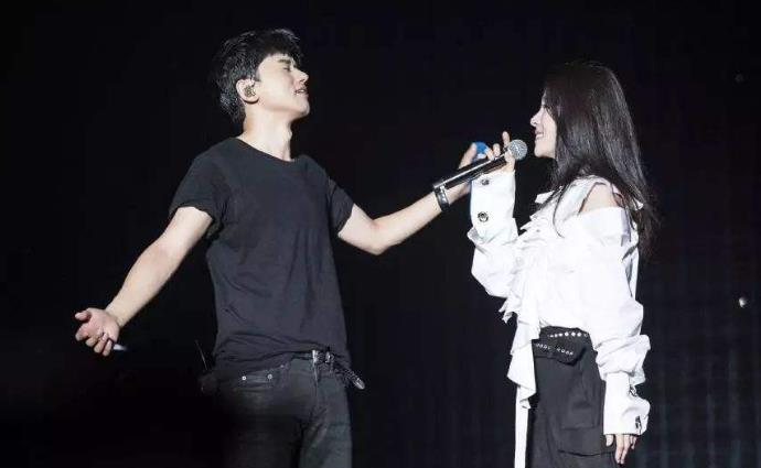 �ű̳����Ž����������� ���Ǿ��Ǻܺõ����ѹ�ϵ