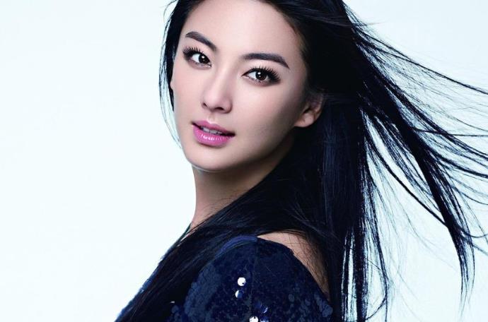 张雨绮的素颜照片 她保养的实在是太好了