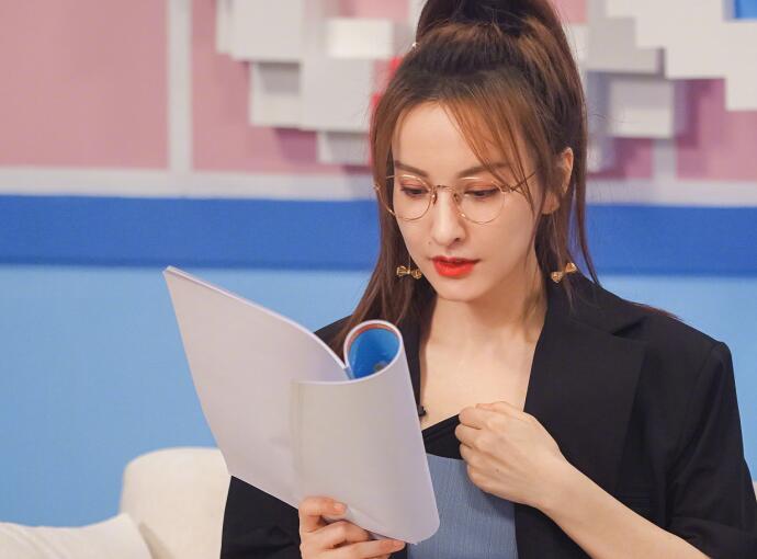 吴昕个人资料简介及家世 出生在不错的家庭也十分努力