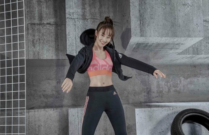 蓝盈莹是富二代出身? 出生在一个畲族的商人家庭