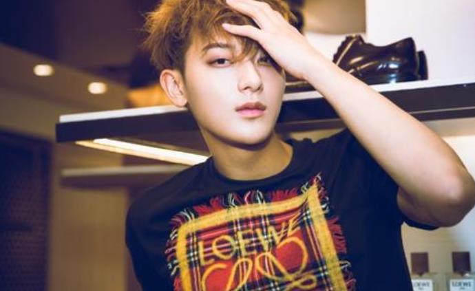 龙韬娱乐是黄子韬开的公司吗 作为龙韬娱乐的老板很不错