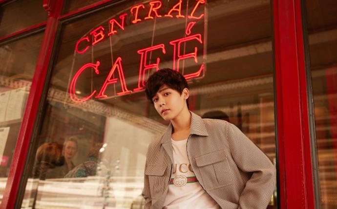 ����껵�Ů��������ѩӭ�� �ٵģ�˽��ֻ�Ǻ�����ϵ