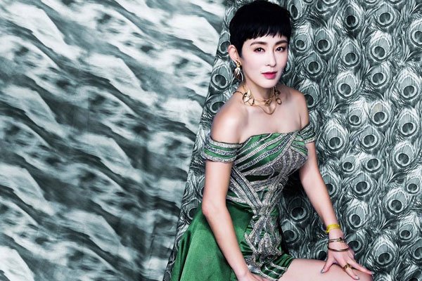 ������������ Ů��ԭ�����ݹ�����Ƭ��