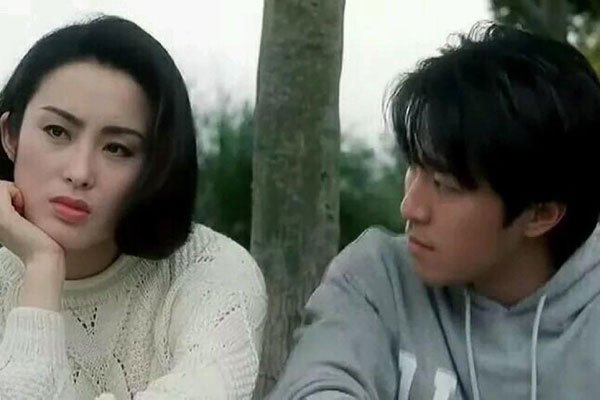 ������������ Ů��ԭ�����ݹ�����Ƭ��