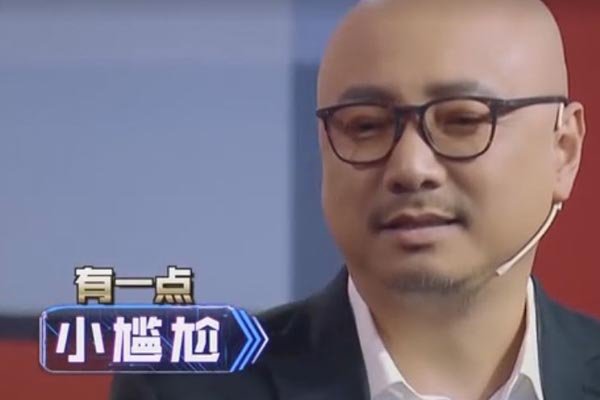 �º�������ƶ�������һ�� �º�˵���ʾ���Ц�����