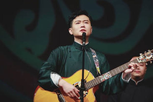 �������Ϻ��ñ�˭���� �����ֱ��ݿ���һ���֡�����