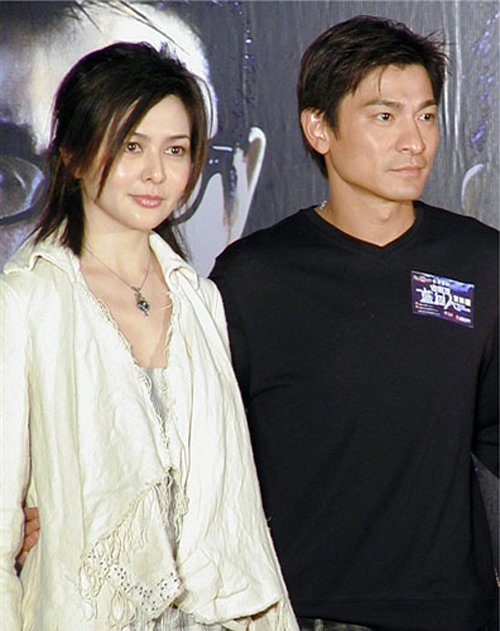 刘德华关之琳在一起过吗 他俩的绯闻是什么关系