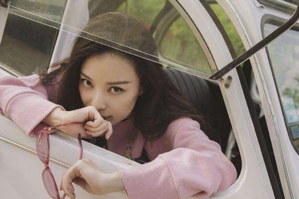 倪妮真的被啪了三夜吗 爆料:穿旗袍女演员被连啪三夜