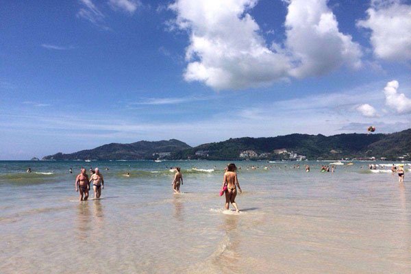 ��Ů��ȥ̩�����α��½�ͷ ̩�����ν�ͷ�¼���Ѱ�����