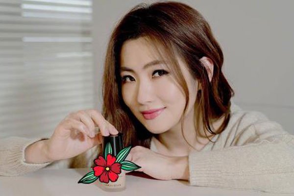 �μ�����������ʵ��һ������ ���������İ���ο