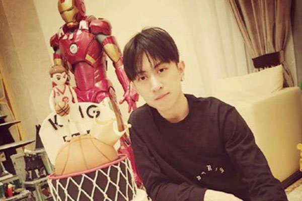 �ط�king����˭ ���Ҹ�ʲô��ʲô��ͷ