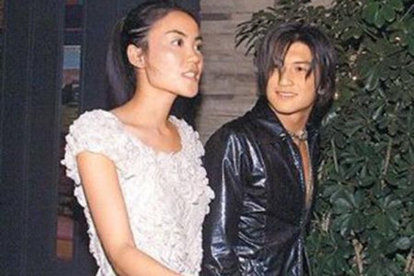 л��������������� 2002����л����Ϊ���ĵ��������·ַֺϺ�