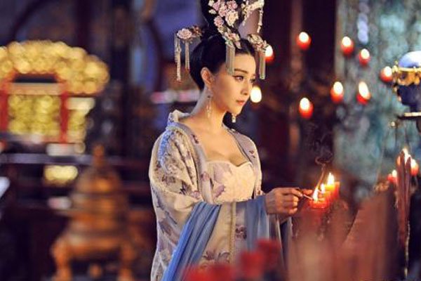 �����������������ռ��� ��Ⱦ�����������ֻ����ɫ���ٵ�����