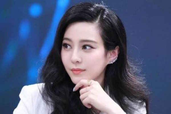 �����������������ռ��� ��Ⱦ�����������ֻ����ɫ���ٵ�����