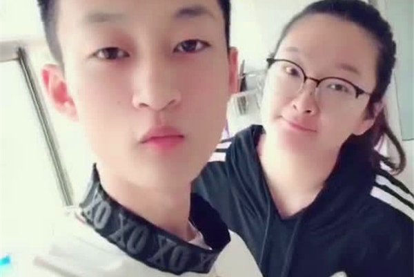 快手祁天道老婆照片 祁天道被打后老婆心都要碎了