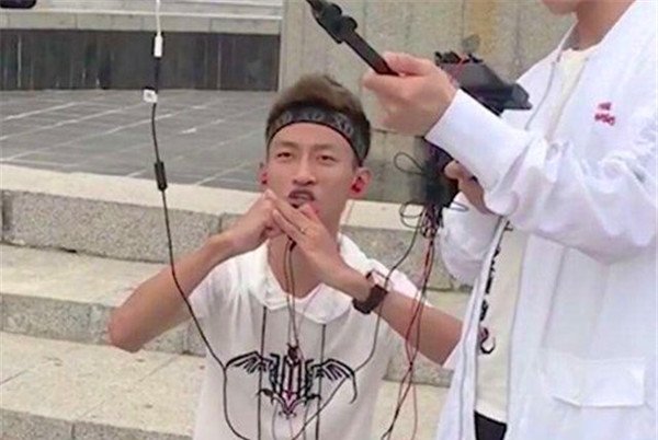 ���������������Ƭ ���������������Ķ�Ҫ����