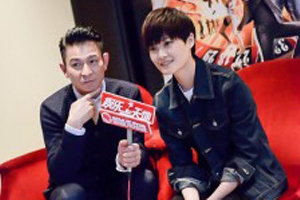 ������ɷ���˭ ������һ����¶�����