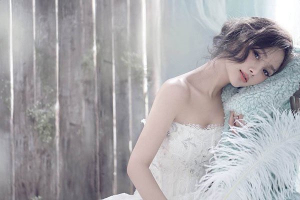 ��½�Ĺ�����������Ů �벻����Ѹδ�����������Ƭ��