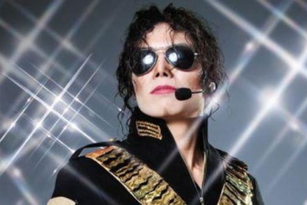 ���˶��ܿ�ѷ�������� �˵ľ����м��������Ĵ���ע��