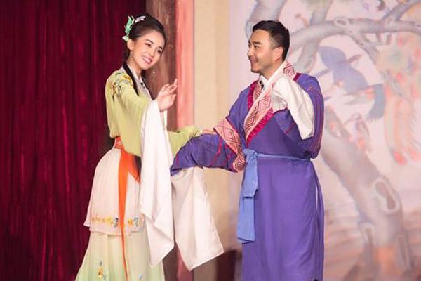 ���������˼��� �Ӵ�������Ϊ�����ģ�����