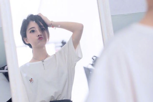 ����Ī����¼���Ƭ ���Ů�˴����ںܶ����˵��Ժ���