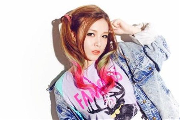 ������ô��ȥ���¼�����ô���� ����ķ�Ĺ��Ƭ