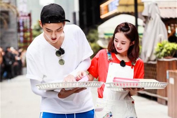 ���ෲ̽������ӱ���� ���������һ��Ǻ�����