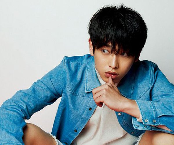 陈伟霆教彭昱畅的健身动作 效果怎么样彭昱畅是一个自律的人吗