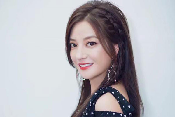 ������ǿ��µ���ޱ �ܴ��ձ������˵���伫����֪