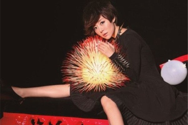 你好周杰伦告了安又琪 安又琪想成为低配版的周杰伦