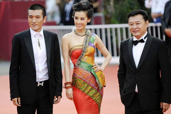 ���Ӹ������ϼ�鼰���� �ְ���˭��ʲô��