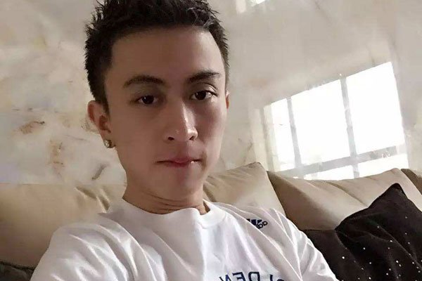 秦奋都有哪些女朋友 秦奋的简单个人介绍身世