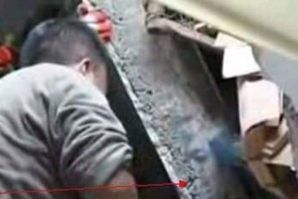 �Ĵ��봨���������¼� ���봨�Ĺ��¿��ĺ󱳷���