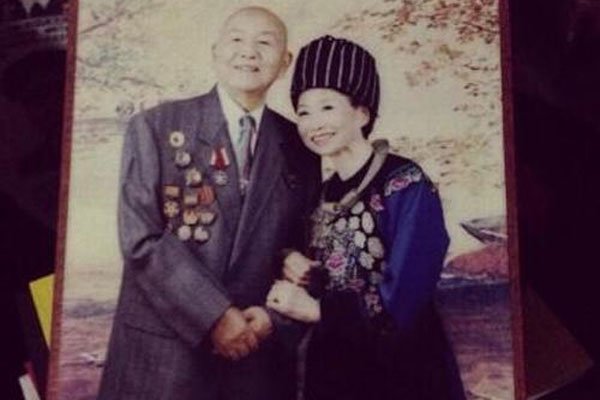 ��ѩ���˼������� үү���⹫���ĸ�����ʲô����