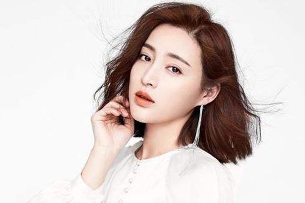 ��������Ϸ��Ƭ�δ�ȫ Ů����ȫ�Ǿ�ͷ��֧��