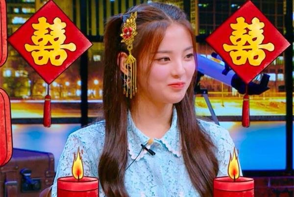 杨超越个人资料介绍 代表了底层人民渴望被关注的呼声