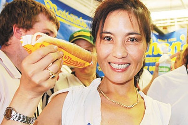 ��θ��Ů��ȥ�� 15���ڿ��н��겢������һ���ȹ�