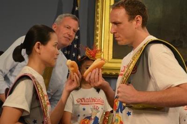 ��θ��Ů��ȥ�� 15���ڿ��н��겢������һ���ȹ�