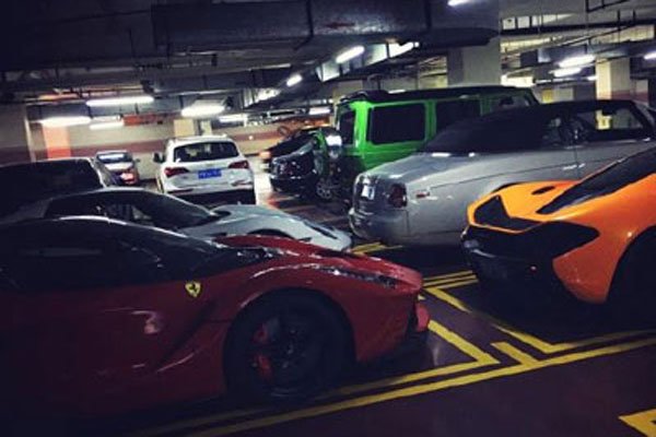 �ط�king��˭�������� ײ���ķ�������ֵ2500��